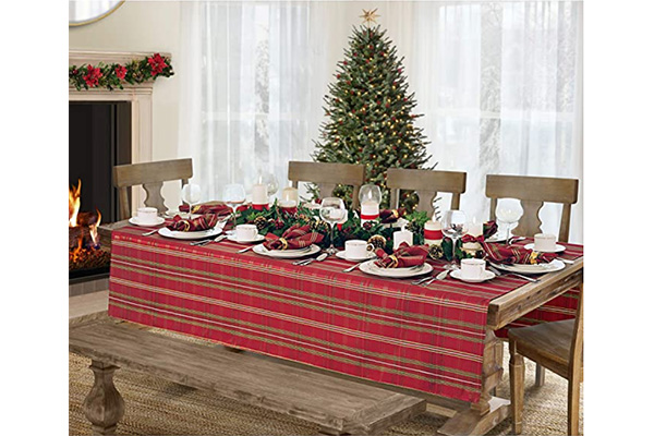 Home Fashions Shimmering Plaid Metallic Holiday Fabric Tablecloth