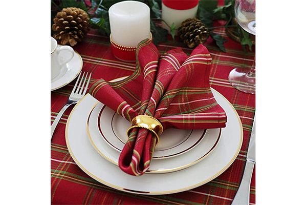 Home Fashions Shimmering Plaid Metallic Holiday Fabric Tablecloth